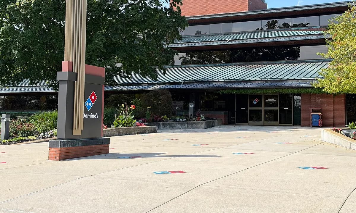 Domino's