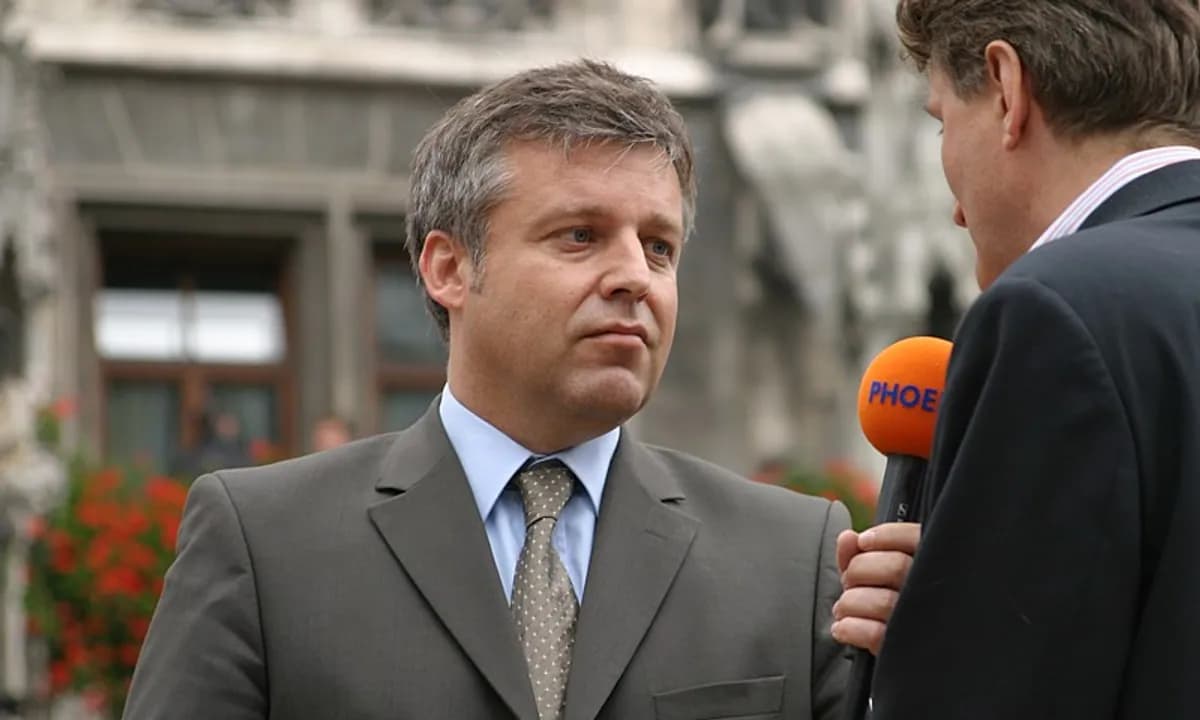 Journalist