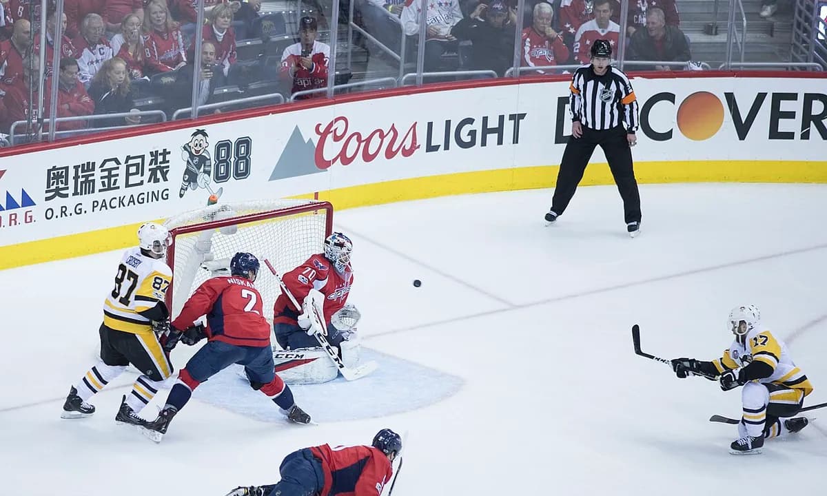 Ice hockey