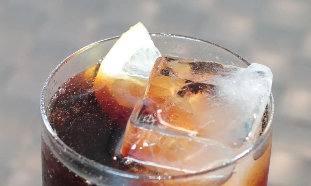 Cola